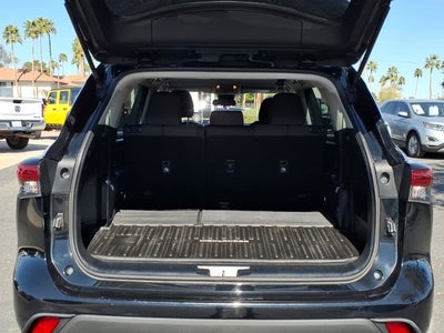 2021 Toyota Highlander L