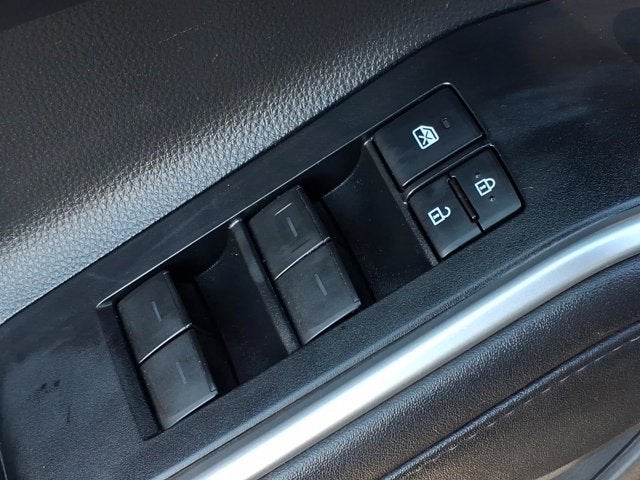 2021 Toyota Highlander L