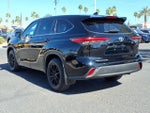 2021 Toyota Highlander L