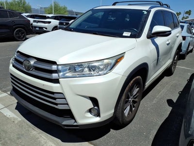 2018 Toyota Highlander SE