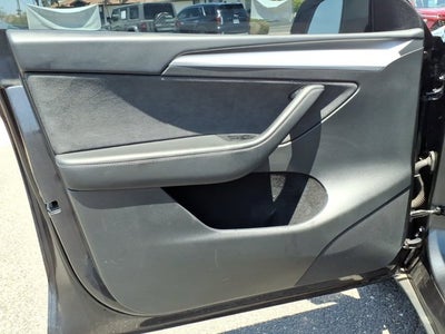 2025 Tesla Model Y Long Range