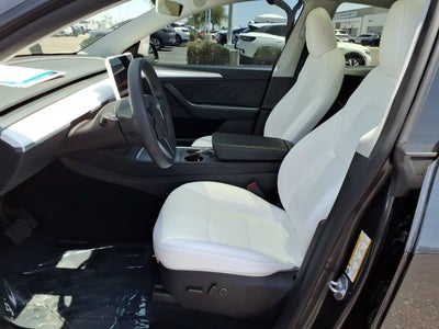 2025 Tesla Model Y Long Range