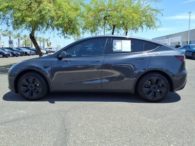 2025 Tesla Model Y Long Range