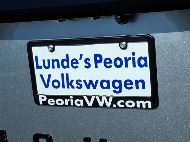 2023 Toyota Sequoia SR5