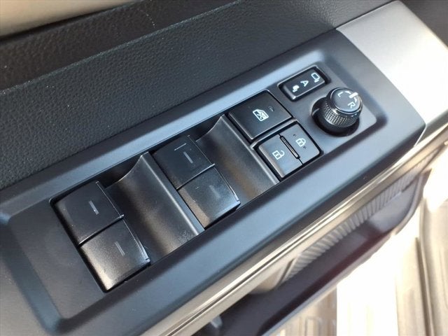 2023 Toyota Sequoia SR5