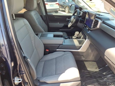 2024 Toyota Sequoia SR5