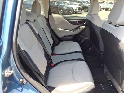 2023 Subaru Forester Base