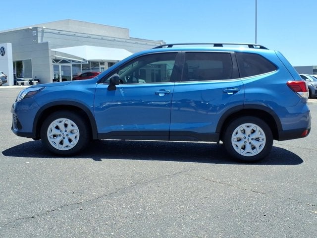 2023 Subaru Forester Base