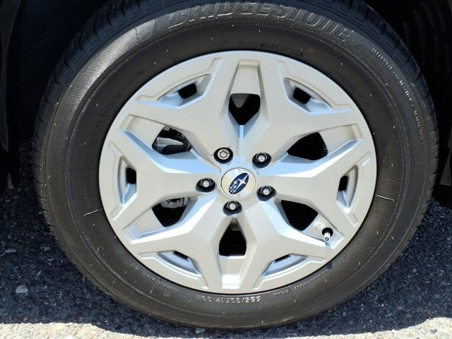 2023 Subaru Forester Base