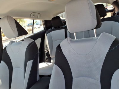 2022 Toyota Prius L Eco
