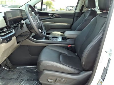 2025 Kia Carnival LXS