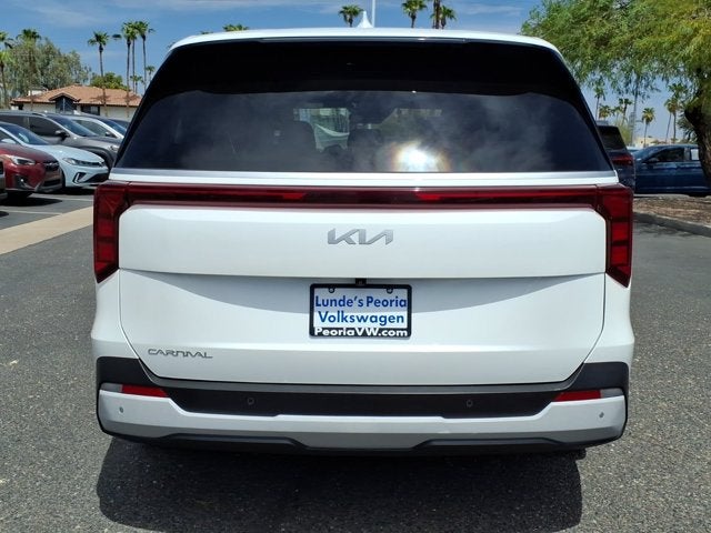 2025 Kia Carnival LXS