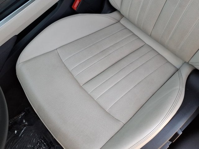 2024 Audi Q8 e-tron Premium Plus