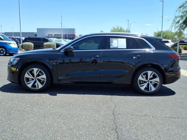 2024 Audi Q8 e-tron Premium Plus