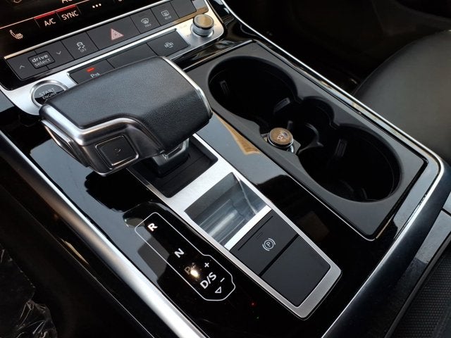 2023 Audi Q7 Premium