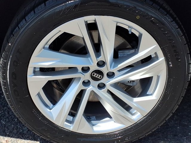 2023 Audi Q7 Premium