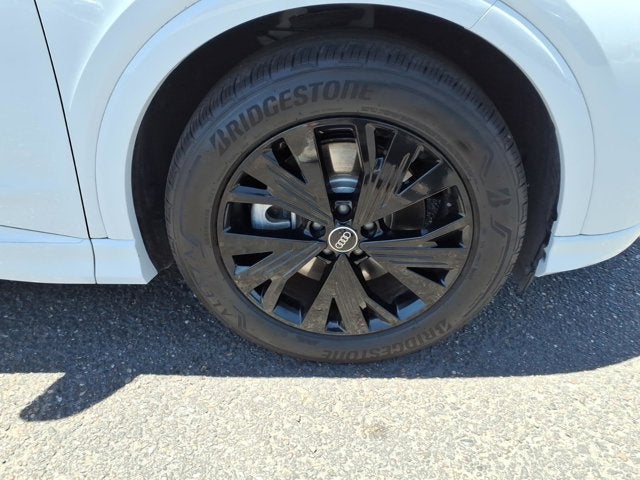 2025 Audi Q4 e-tron Premium Plus