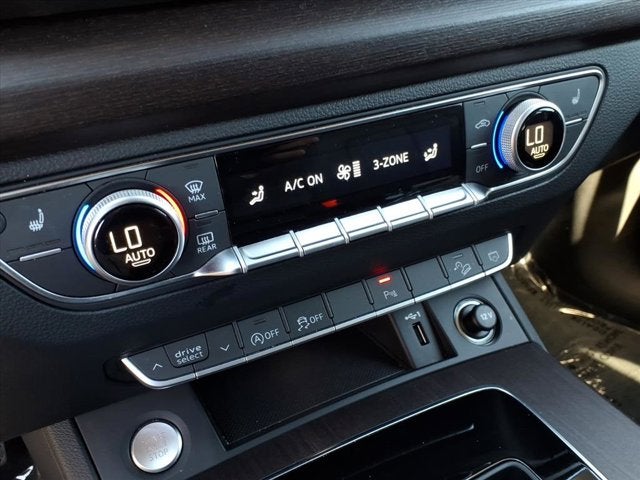 2023 Audi Q5 S line Premium