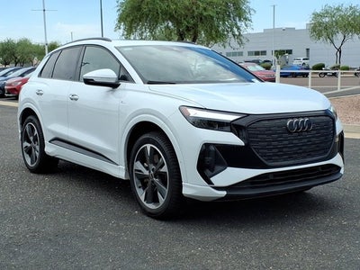 2024 Audi Q4 e-tron Premium Plus