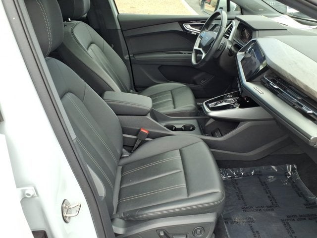 2024 Audi Q4 e-tron Premium Plus