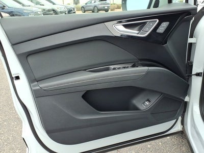 2024 Audi Q4 e-tron Premium Plus