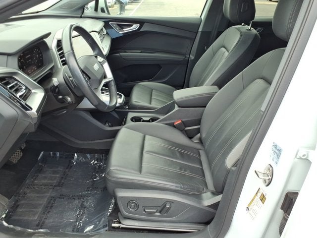 2024 Audi Q4 e-tron Premium Plus