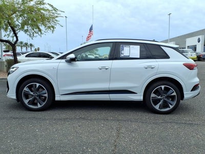 2024 Audi Q4 e-tron Premium Plus