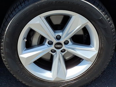 2022 Audi Q7 Premium Plus