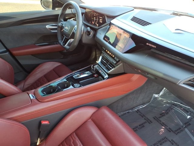 2024 Audi e-tron GT Prestige