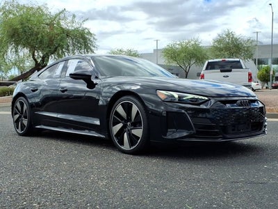 2023 Audi e-tron GT Prestige