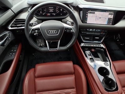 2023 Audi e-tron GT Prestige