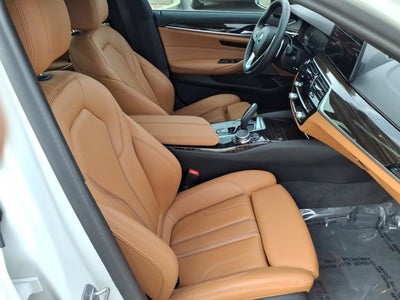 2023 BMW 5 Series 530i