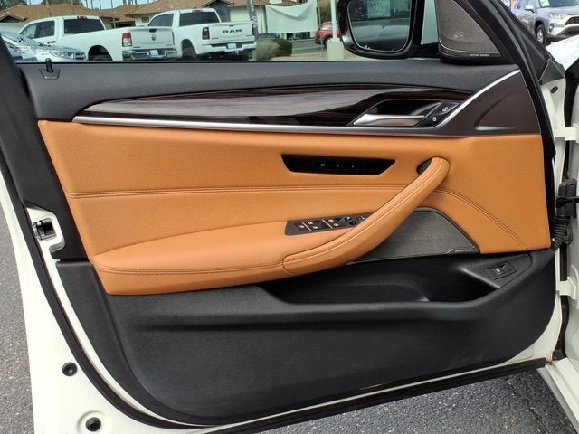 2023 BMW 5 Series 530i