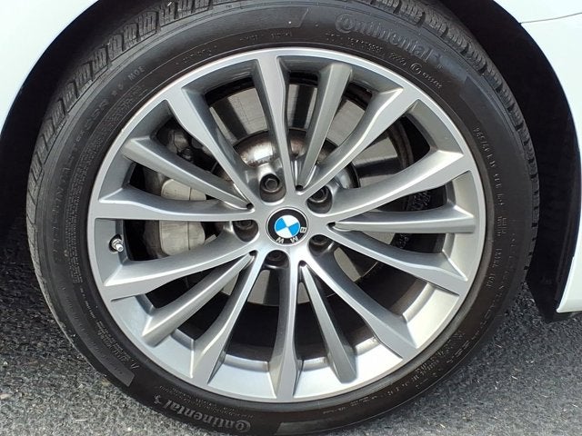 2023 BMW 5 Series 530i