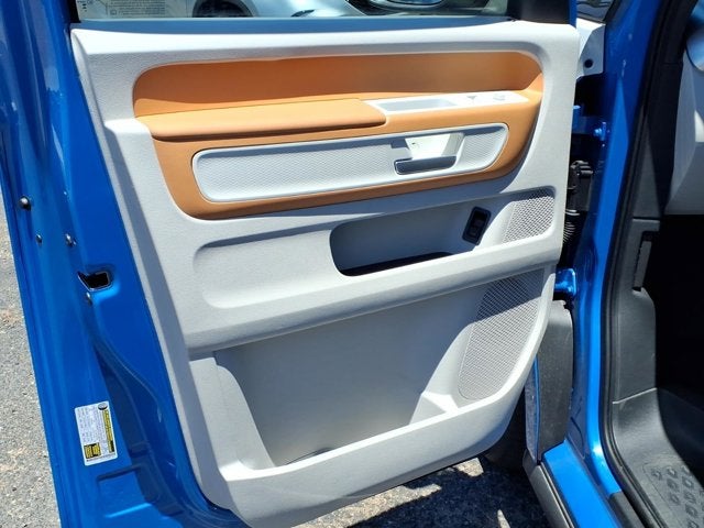 2025 Volkswagen ID. Buzz Pro S Plus