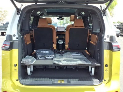 2025 Volkswagen ID. Buzz Pro S Plus