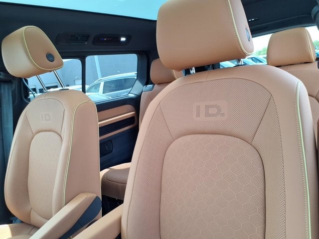 2025 Volkswagen ID. Buzz Pro S Plus
