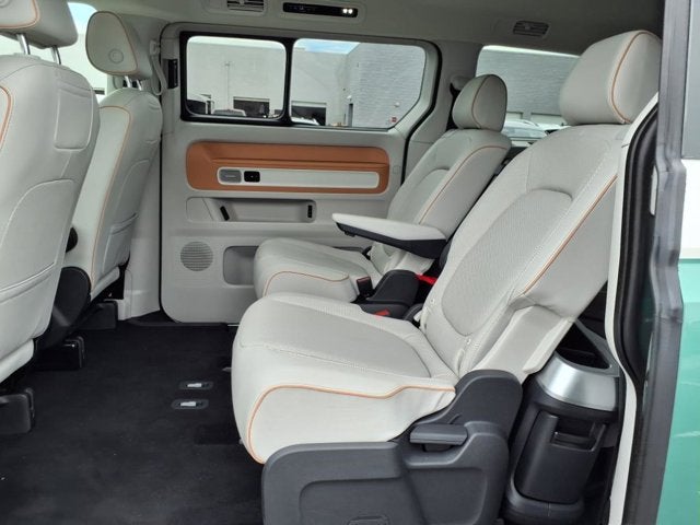 2025 Volkswagen ID. Buzz Pro S Plus