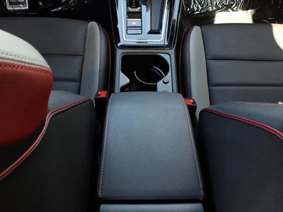 2023 Volkswagen Golf GTI SE