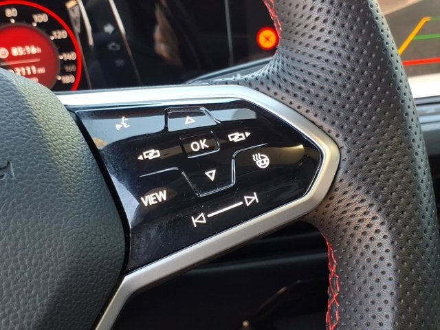 2023 Volkswagen Golf GTI SE