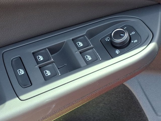 2025 Volkswagen Golf GTI SE