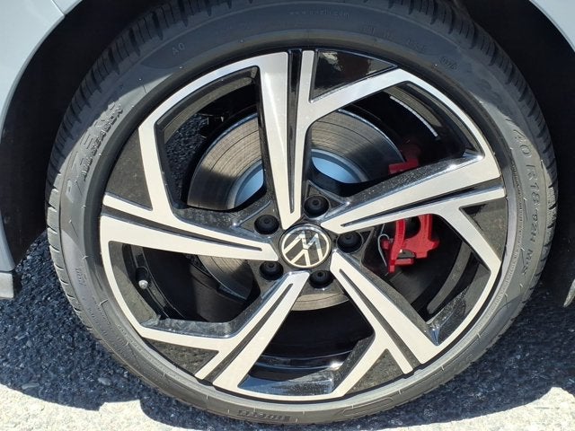 2026 Volkswagen Golf GTI SE
