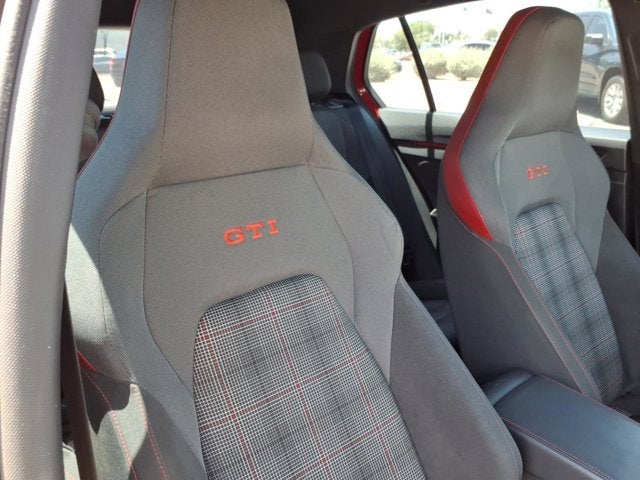 2023 Volkswagen Golf GTI 40th Anniversary Edition