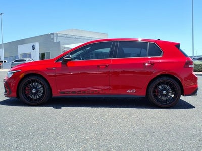 2023 Volkswagen Golf GTI 40th Anniversary Edition