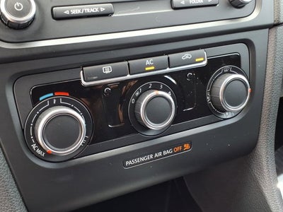 2012 Volkswagen Golf 2.5L PZEV