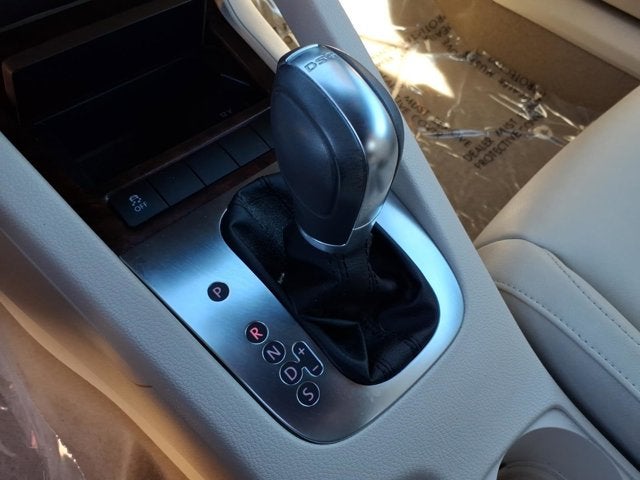 2012 Volkswagen Eos Lux