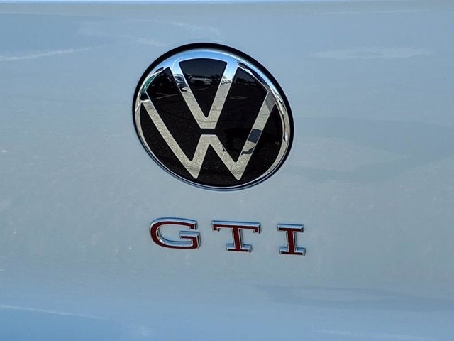 2025 Volkswagen Golf GTI SE