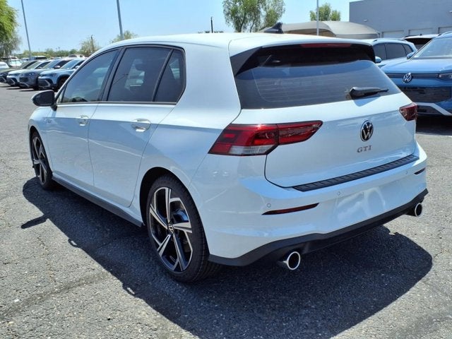 2025 Volkswagen Golf GTI SE