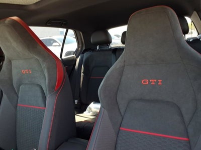 2026 Volkswagen Golf GTI SE