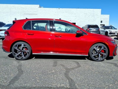 2026 Volkswagen Golf GTI SE